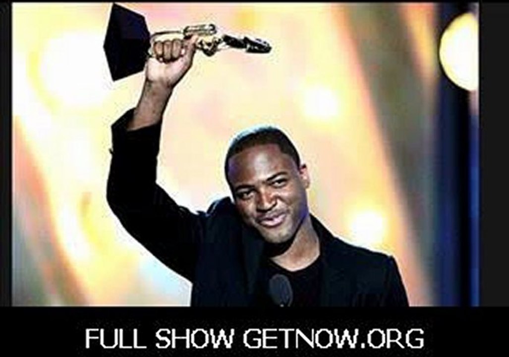 Taio Cruz Dynamite Billboard Music Awards 2011 performance