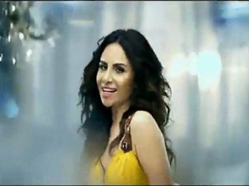 Betül Demir - Hop Dedik (2011) by Aluxton