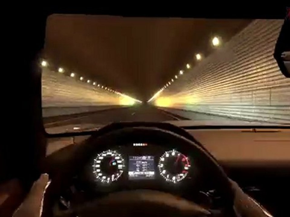 Gran Turismo 5 - Lexus LFA vs Mercedes SLS AMG Drag Race