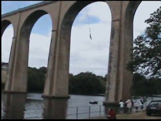 mon 1er saut à l'élastique