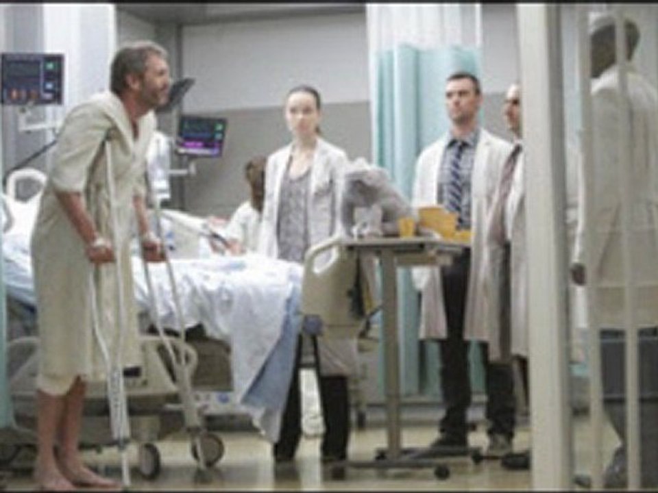 House season 7 episode 23 Moving On Part 1 [s7 e23] House Moving On