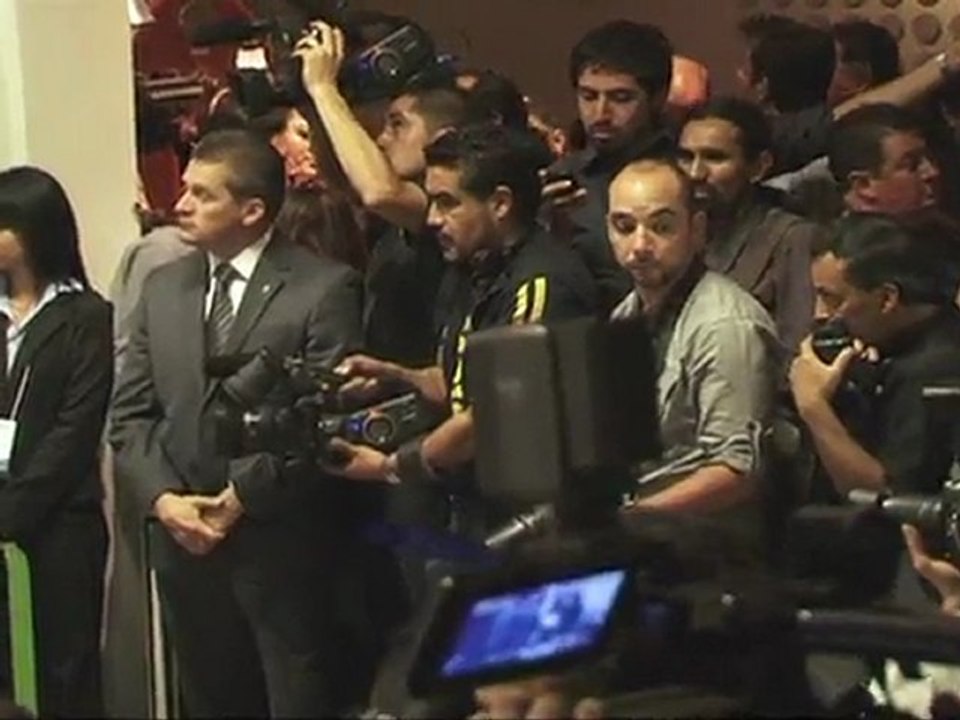 Mexican banker throws hat into ring for IMF