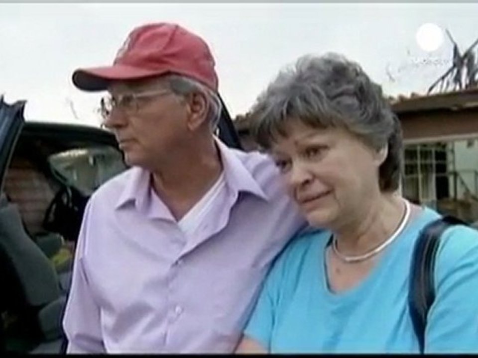 Aumenta a 116 el balance de muertos por el tornado de Joplin