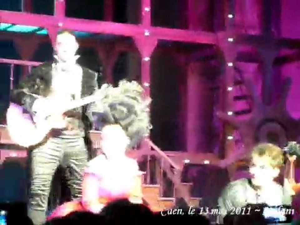 Mozart à Caen, Flo et son annif