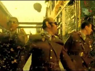 Micmacs - Tráiler Español [480p]