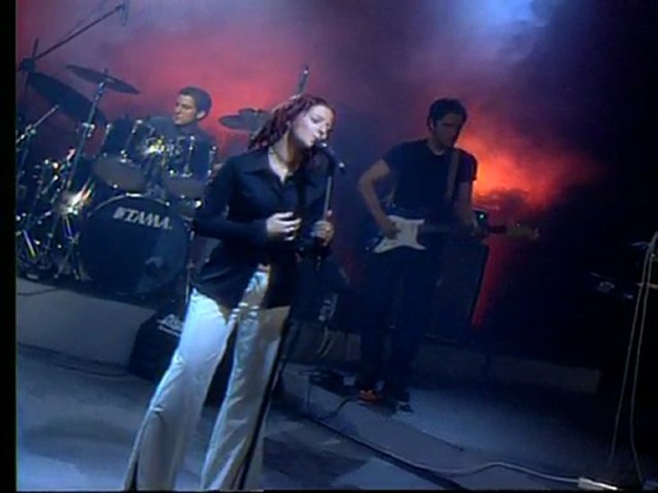 Aslı- uslanmak bilmedi hayat- Brt performans