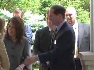 Contre Obama, les républicains attendent leur sauveur