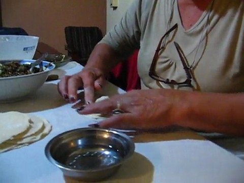 Préparation d´Empanadas avec Mari (Villa de las Rosas - Argentine)