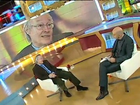 TV3 - Divendres - El polític que s'aferra a la cadira creu que no sap fer altra cosa