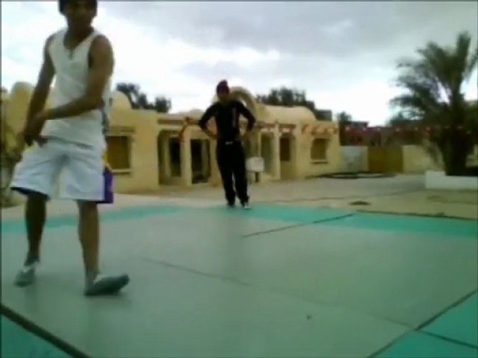 bboy cham'o (black power crew)