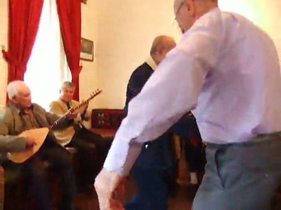 Ankara İle keskinin arası (Türkü Oyun havası ) ekleyen Haluk Balaban.