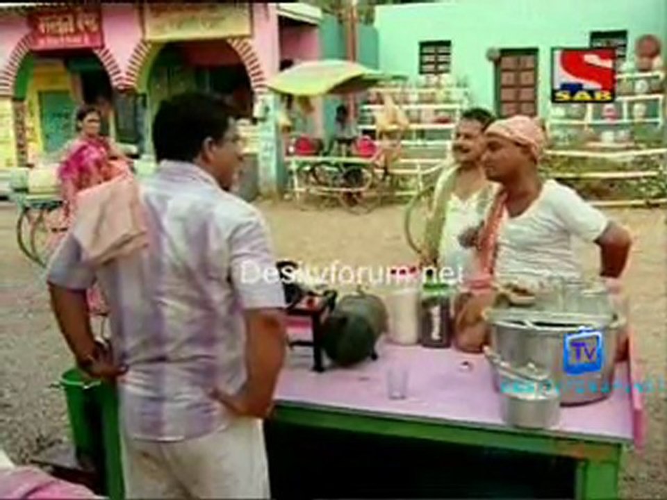 Lapataganj - 25th May 2011 Video Watch Online Pt-1