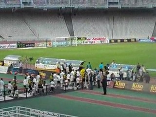 I eisodos ton dio omadon