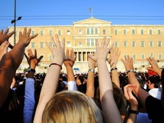 Αγανακτισμένοι πολίτες στο Σύνταγμα