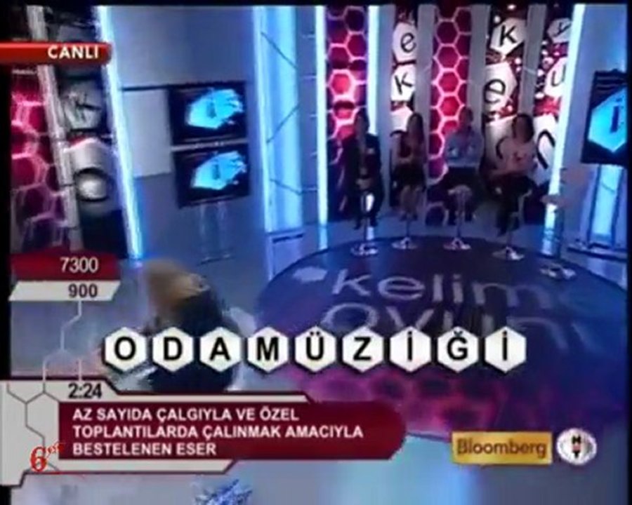 BÖYLE SEMPATİK BİR YARIŞMACI GÖRDÜNÜZMÜ -) (by 6ustucN)