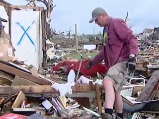 De nouvelles tornades font au moins 11 morts aux Etats-Unis