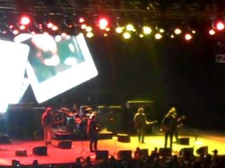 Πυξ- Λαξ η μεγάλη επιστροφή