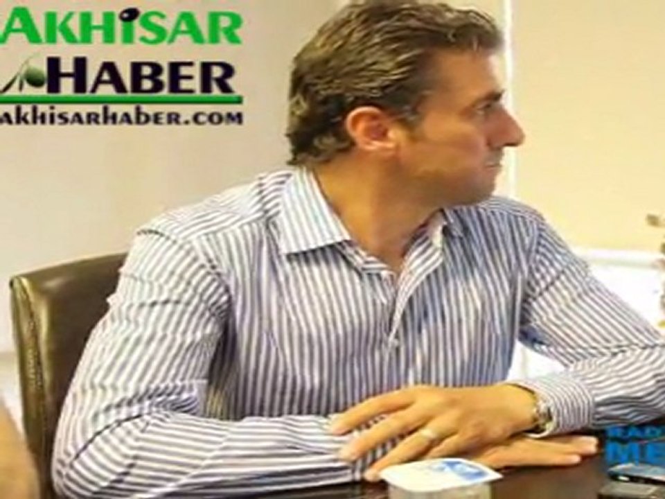 Akhisar Belediyespor Hamza Hamzaoğlu ile Yeniden Anlaştı