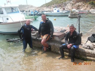 ΝΟ ΣΥΡΟΥ ΚΑΘΑΡΙΣΜΟΣ ΑΧΛΑΔΙΟΥ-ΒΑΡΗΣ 2011