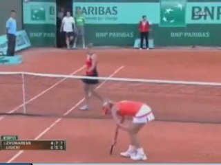 Roland Garros: Sabine Lisicki costretta al ritiro