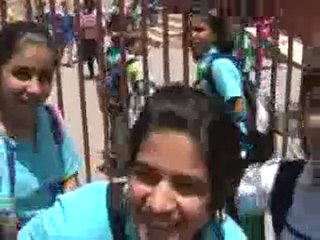 Nusaybin'de okula taşlı saldırı