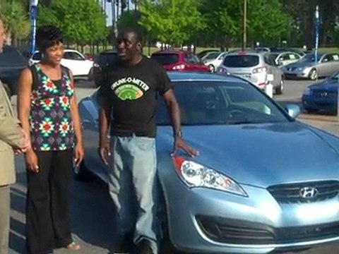 2011 Hyundai Genesis Coupe- Classy Design and Great Gas ...