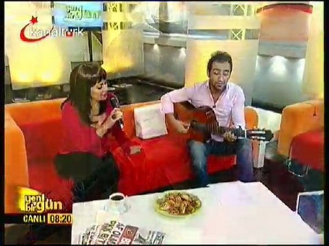 Deniz GÜL - YARİM YARİM (CANLI PERFORMANS TAVSİYE)