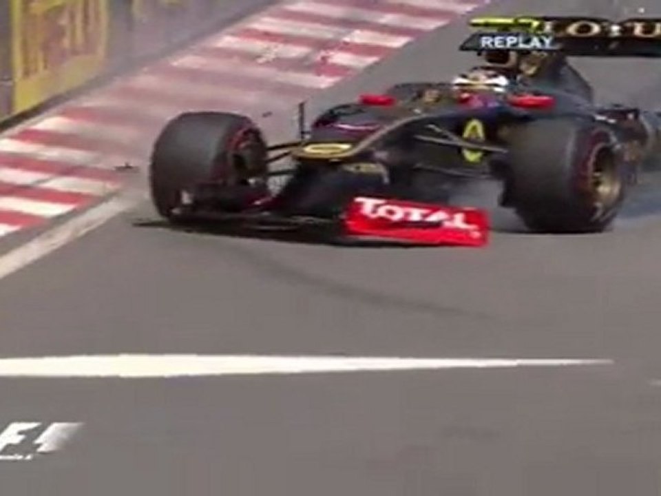 Formule 1 Monaco 2011 FP 2  Crash Petrov