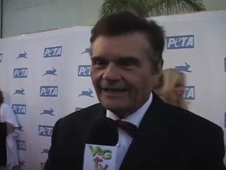 Fred Willard Talks to VegTV
