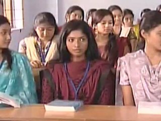 Kana Kanum Kalangal Kallooriyin Kadhai EP-16 -DTHRip - XviD - 100MB -[victor_love123]