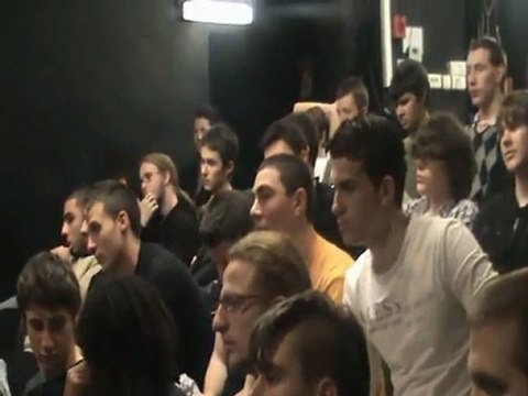 Scénettes sur thème violence 2 - Participation du public - Lycée Saint Eloi - Aix Provence