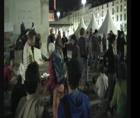 Les Indignés de Lyon Place Bellecour 26/05/11