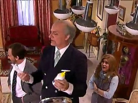 TV3 - Polònia - Bombetes de baix consum per a La Zarzuela