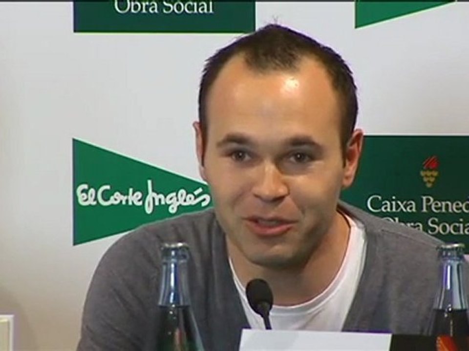 TV3 - Barça: "TN migdia" - Iniesta, solidari