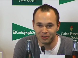 TV3 - Barça: "TN migdia" - Iniesta, solidari