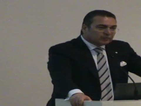 1- 26 Mayıs 2011 - İSO' nın Düzenlemiş Olduğu UMEM Beceri' 10 Projesi Tanıtım ve Eşleştirme - (Uzmanlaşmış Meslek Edinme Merkezleri) Toplantısı