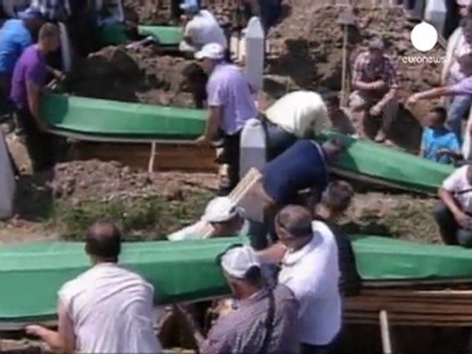 Srebrenica 16 anni dopo ricorda le vittime del boia