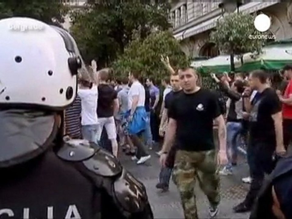 Manifestations de colère des partisans de Mladic