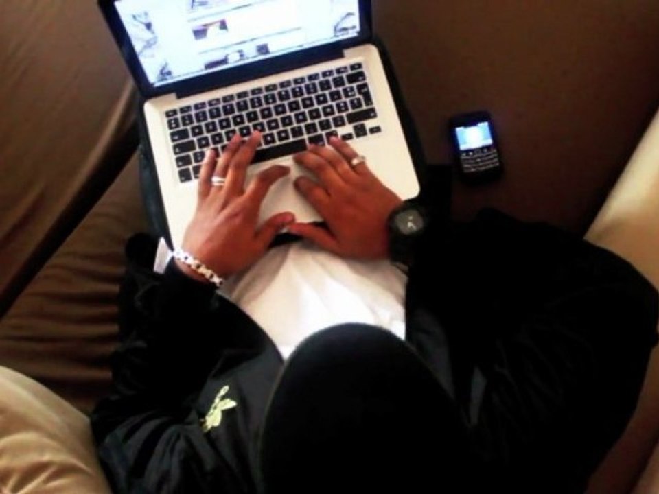 Junior-au-mic INITIALES feat op du fgs & g-rykan