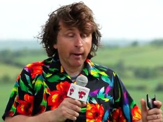 THE LAUGHING COW “Pull The Udder One” With Milton Jones (Part 3 of 4)