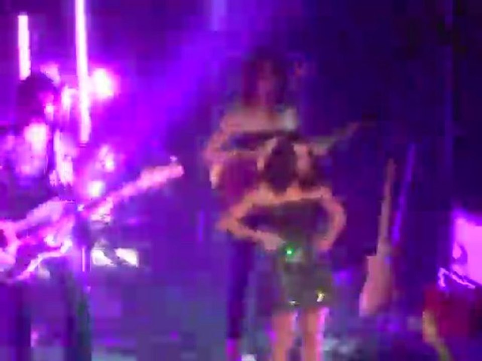 Jen' "Pas que ça à faire" 20 05 2011