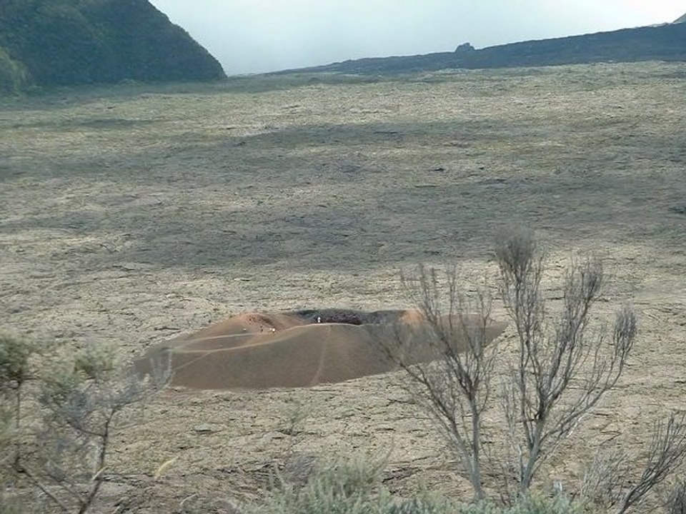 LE VOLCAN - ILE DE LA REUNION