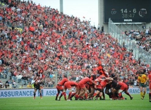 Le Vélodrome se transforme en temple du rugby