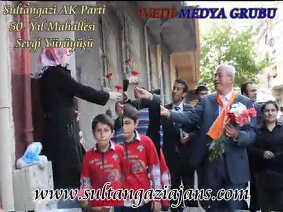 Sultangazi AK Parti 50. Yıl Mahallesi Sevgi Yürüyüşü