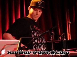 DJ Dysfunkshunal showcase at BB King NYC (hiphopworld.com)