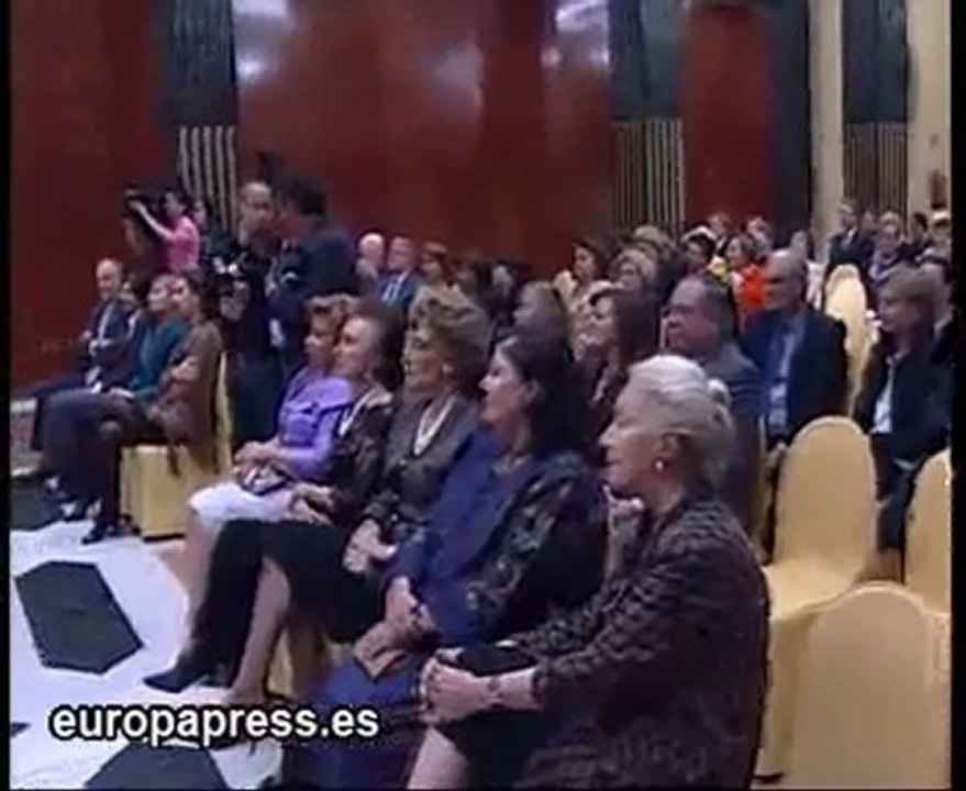 'AMAVI' entrega premios