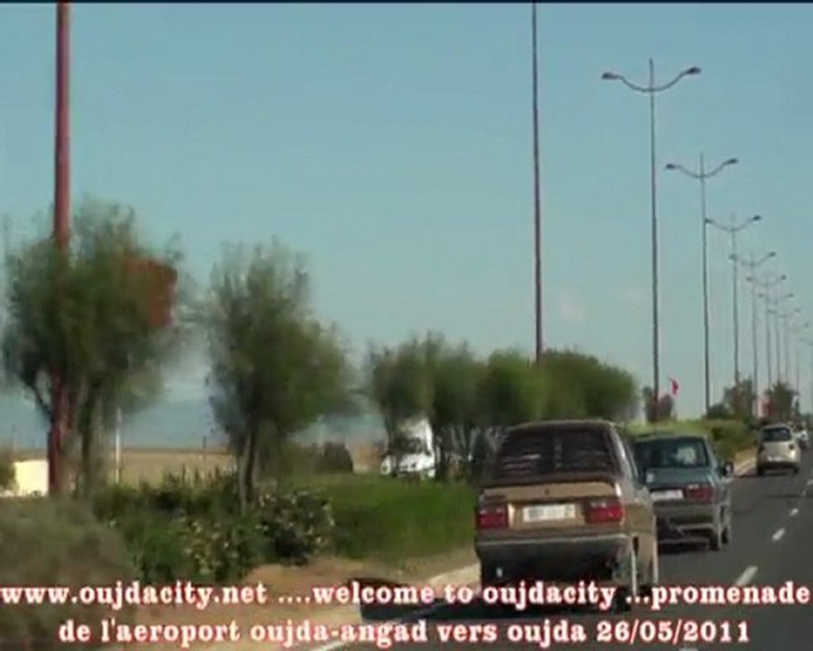 Oujda comme si vous y étiez !  Une promenade à Oujda.  Visitez Oujda depuis chez vous. de l'aeroport oujda-angad vers la ville d' oujda ...partie - 2 -