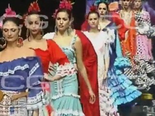 Maria José Suárez desfila para Lina en SIMOF