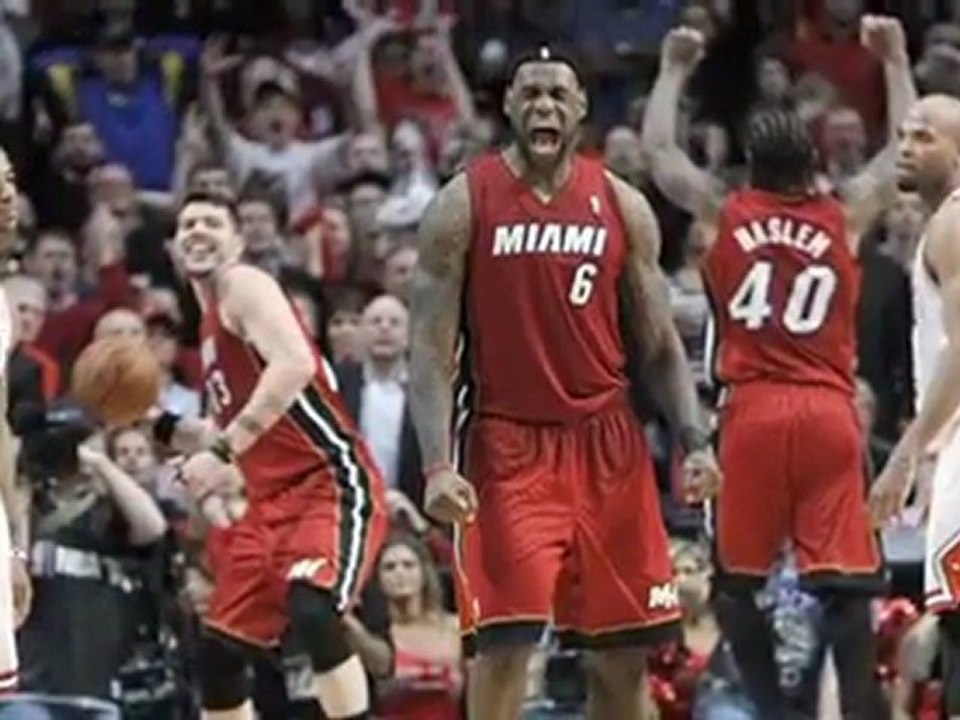 Heat Stun Bulls, Advance to Finals