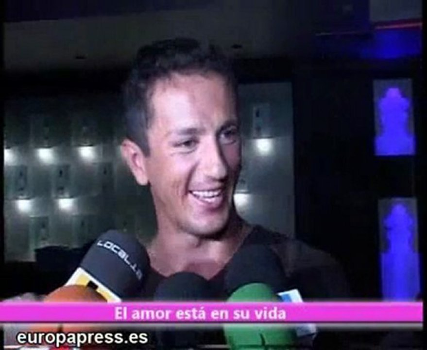 Adam Peres, el acróbata enamorado